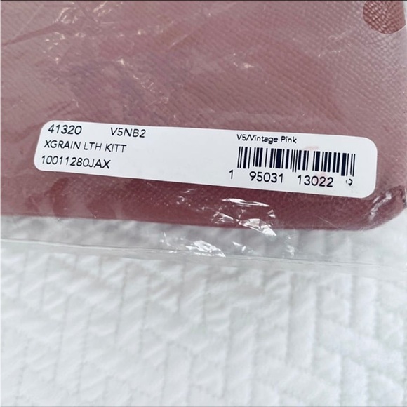 Coach Kitt Messenger Crossbody Bag in Color Vintage Pink with Gunmetal Hardware - Picture 8 of 8